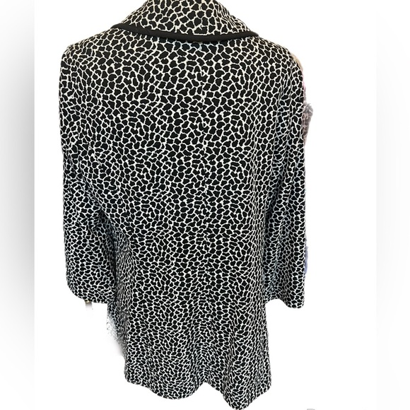 Tahari Arthur S Levin Womens Suit Jacket Open Front White/black Size 16 - Picture 4 of 5